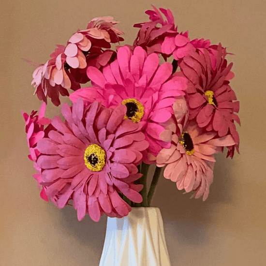 Craft Buddy 100 Sheets of 20 20cm Flower Paper