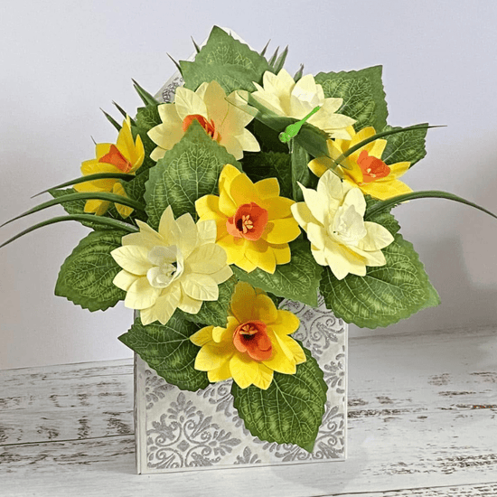 Craft Buddy 100 Sheets of 20 20cm Flower Paper