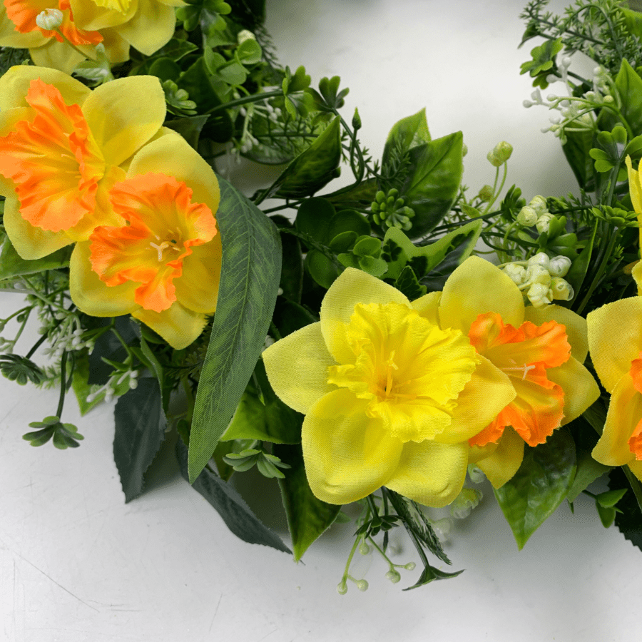 Forever Flowerz Wreath Narcissus 2