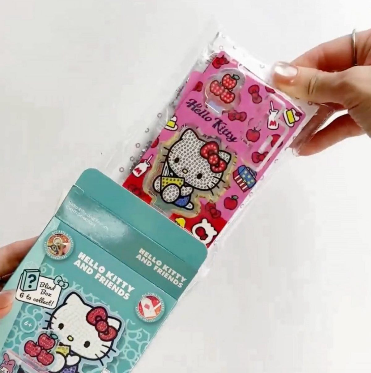 Hello Kitty diamond art hidden treasures
