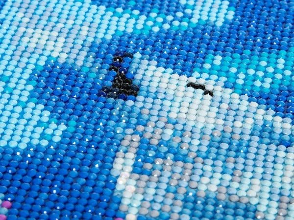 "Wolves & Northern Lights" Framed Crystal Art Kit 40x50cm Close up