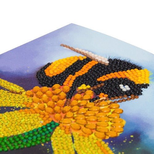"Bumblebee" Crystal Art Card 18x18cm