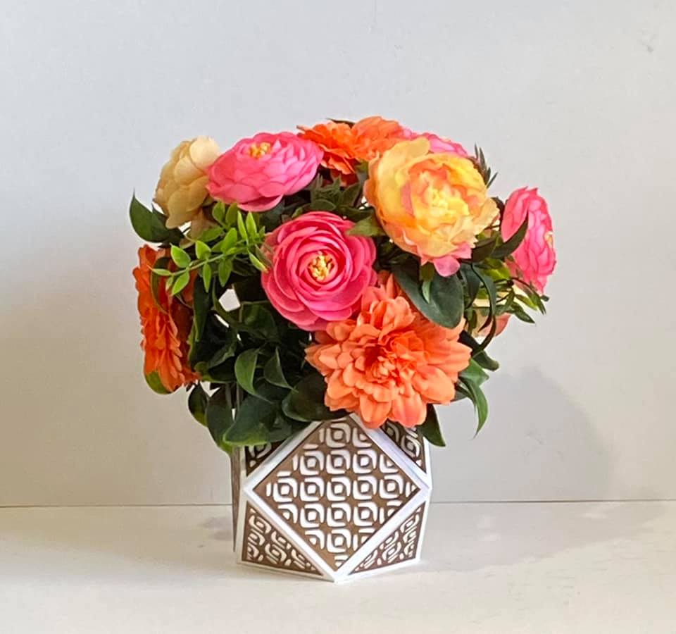 Forever Flowerz Pretty Patterns Panel Die Set