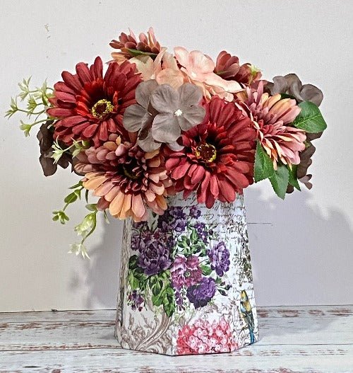 Forever Flowerz Wonderful Watering Can Decorative Die Set