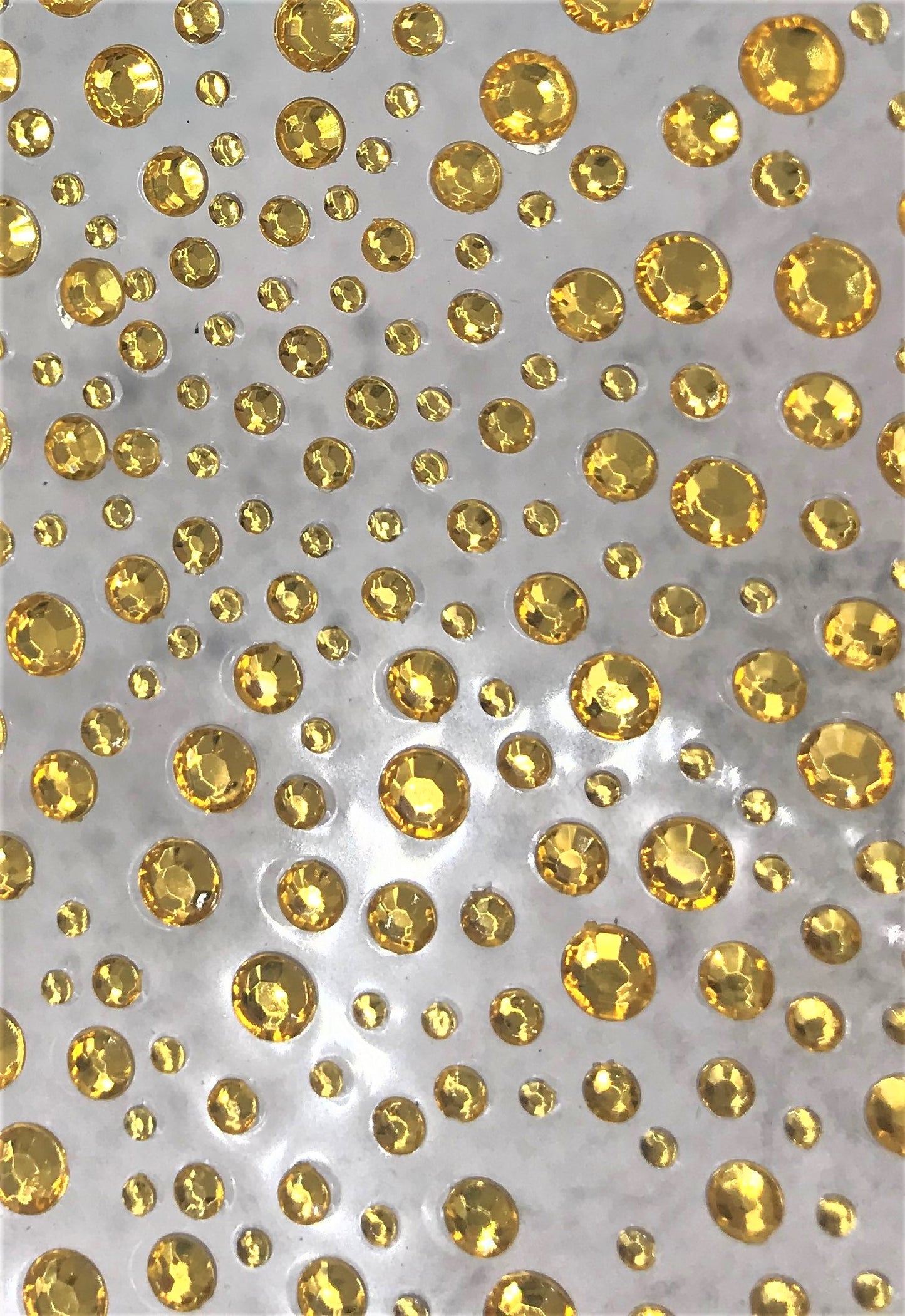 325 x 2,3,4,5mm Self Adhesive Gems