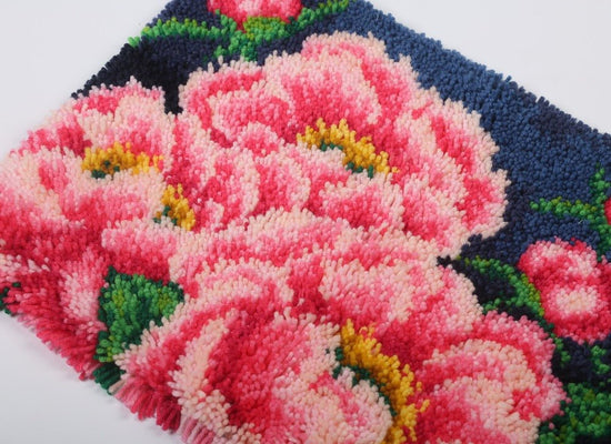 "Pink Peony" Latch Hook Rug Kit 48*64cm