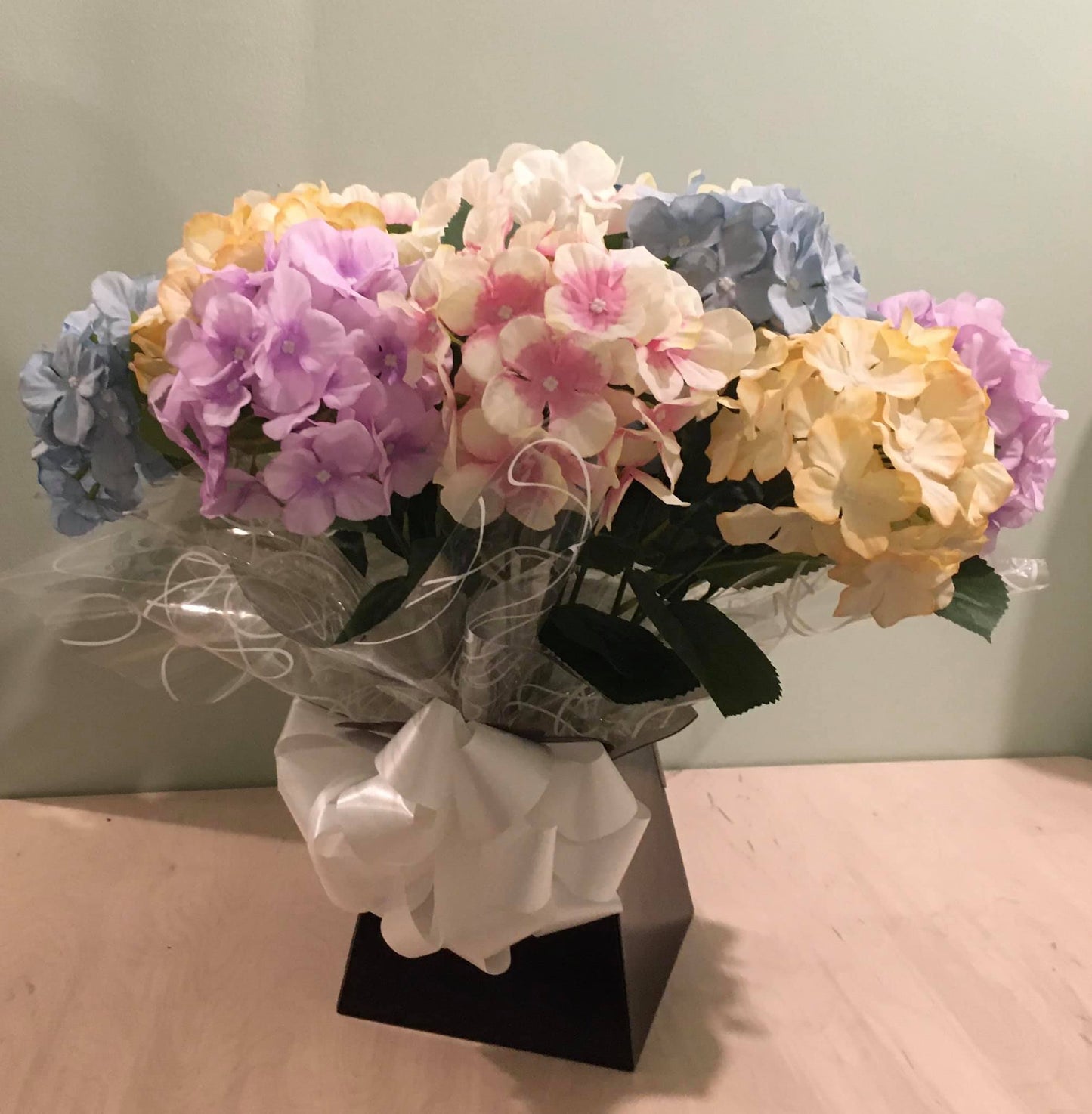 "Spring Hydrangeas Bumper Kit" Forever Flowerz approx 30 bunches